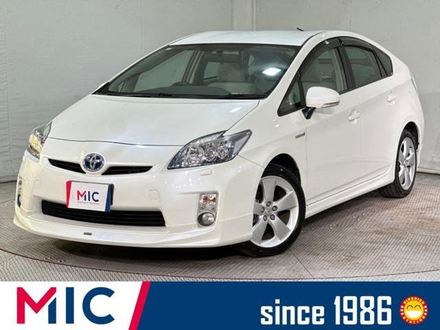 トヨタ プリウス